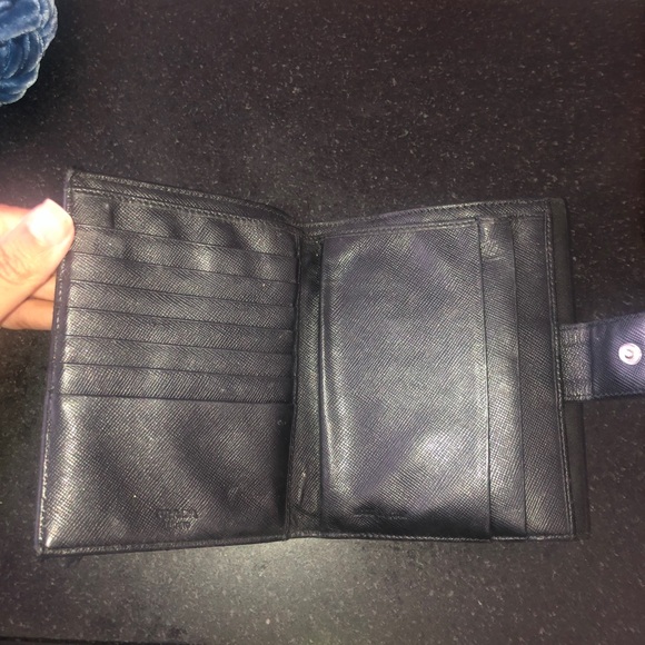 Prada authentic vintage wallet - Picture 6 of 7